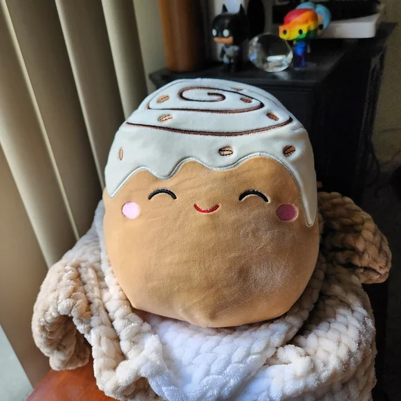 NWT Chanel The Cinnamon Roll Squishmallow Plush - Picture 1 of 4